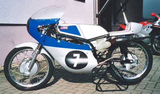 MZ-RE125ccm_08.jpg