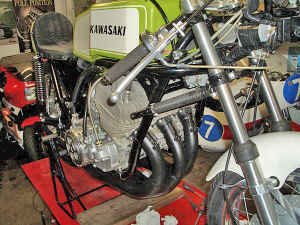 Kawasaki--H-1-R-ist-da-053.jpg (300616 Byte)