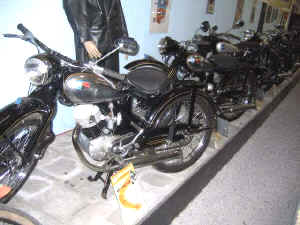wpe29.jpg (45306 Byte)