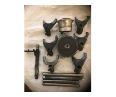 Various Ducati beveltwin gearboxparts.
