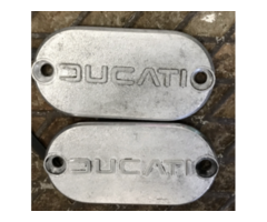 Fore sale are 2 Ducati Beveltwin clutch inspection covers