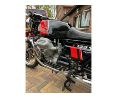 Moto Guzzi 750 sport