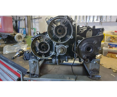 SUZUKI RG 500 Crankcase crankshafts pilot shaft and other spare parts