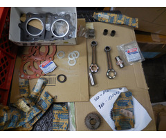 Yamaha RD 400 RD 250/350 Teile Pleule , Kolben Ritzel P55 - 4