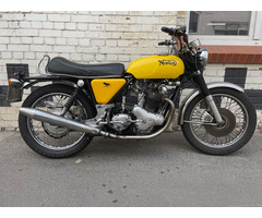 Norton Commando