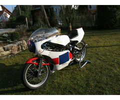 Yamaha TZ 350 F  im Neuzustand - 5