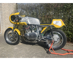 Moto Martin Laverda 750