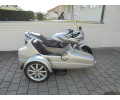 Honda Hornet PC 36-Gespann