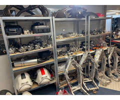 YAMAHA FZR750R OW01 PARTS
