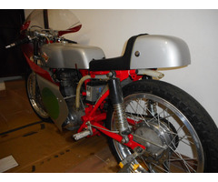 Ducati 250 racing