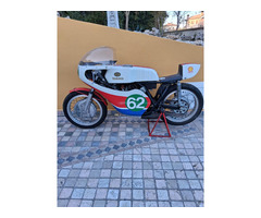 YAMAHA TZ 250