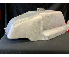 Handgefertigte ALUMINIUM Benzintank - 3