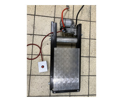 PADDOCK STARTER.12 VOLT.MIT FUSZBEDIENUNG.