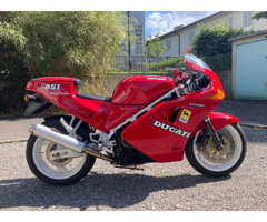 Ducati 851