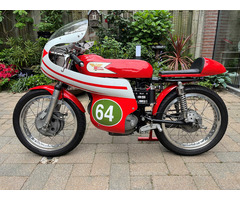 MOTO -MORINI 125CC 1964.