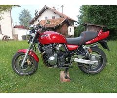 Suzuki GSX 1200 (reparaturbedürftig)