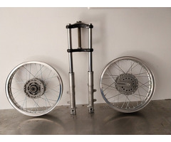 Wheels18" aluminium rims + Fork 32mm