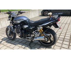 Yamaha XJR 1300 - 5