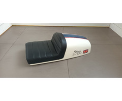 Slippery Sam T150 T160 seat Triumph