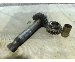 Ducati starter shaft and pinion 125 175 200 250 - 2