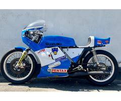 Superschnelle SUZUKI 500 zweitakt rennmaschine