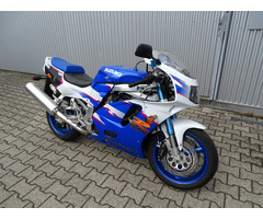 Suzuki GSX-R 750 R SP-Sondermodell - 4