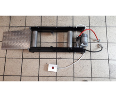 PADDOCK STARTER.12 VOLT.MIT FUSZBEDIENUNG.