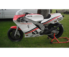 Yamaha 500 V4 Zweitakt Rennmotorrad mit deutscher Zulassung