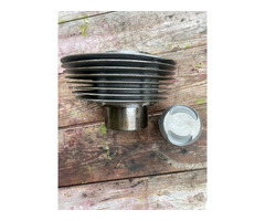 AJS 7R cylinder and Piston. - 2