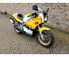 YAMAHA RD 500