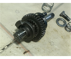 Starter shaft assembly Ducati 250 350 450 Wide case