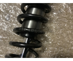 Neue Stoßdämpfer hinten - 2