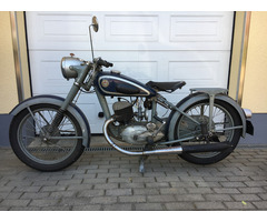 Victoria KR25 HM 1952 - 2