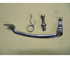 Ducati 2 Zyl. 750 GT Bremspedal mit Rahmenhalterung