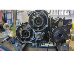 suzuki rg 500 gamma crankcase crankshats spare parts - 3