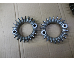 Honda CB 450 K , Auspuffschellen Kronenmutter Krümmerschellen