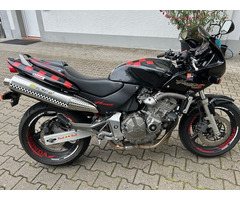 Honda Hornet 600 S - 2