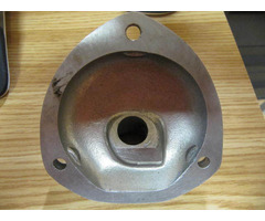 Ducati 1 Zylinder Königswellendeckel f. Drehzahlmesserantrieb - 2