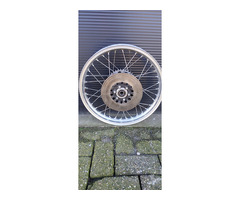 Yamaha TZ achterwiel compleet . - 2
