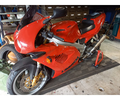 Laverda 750 s bj 1998 €2750