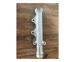 Yamaha TZ 750 Vordergabelbein.