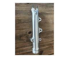 Yamaha TZ 750 Vordergabelbein. - 2