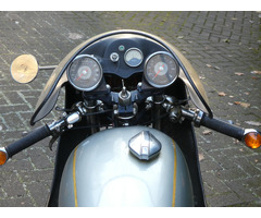 Velocette Venom Thruxton 500 - 2