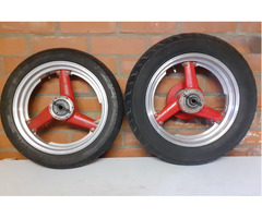 Ducati F1 750 Montjuic Montjuich Santa Monica wheelset - 3