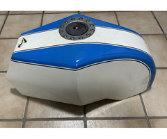 Rau Suzuki mit Yoshimura 850 Motor - 2