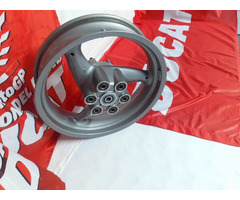 DUCATI 750 SSie auch 600SS Modelljahr 2001 1x Top Gebrauchte HR Felge