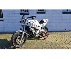 Yamaha Classic Endurance FZR600 - 4