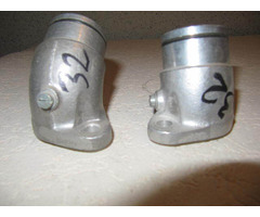 Ducati 2 Zyl. 750 GT Ansaugstutzen 32 Alu