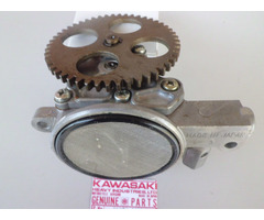 Ölpumpe für z.B. KAWASAKI – GPz 1100 Unitrak. neuwertig