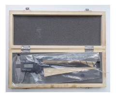 PAV Mitutoyo Digital Meßschieber mit Doppelprismen Führung